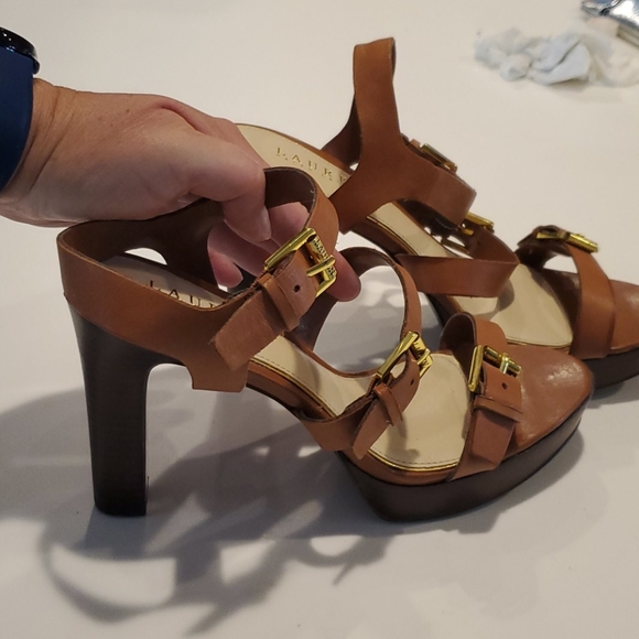 Lauren by Ralph Lauren size 9 with 4.5" heel. NWOT - Picture 2 of 5